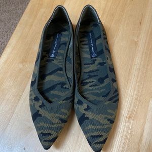 Steven by Steve Madden Camo Pointy Toe Flats